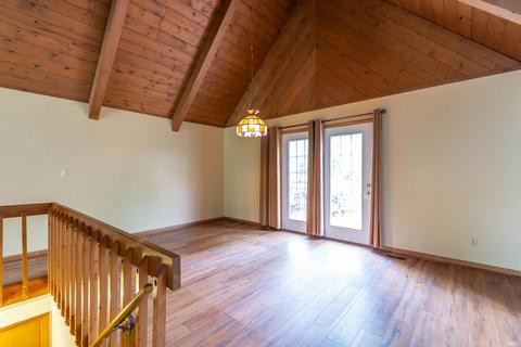 1220 S Weimer Rd, Bloomington, IN 47403 photo 7