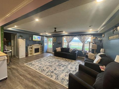 750 Rabbitsville Rd, Mitchell, IN 47446 photo 4