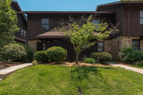 2301 E Winding Brook Ct, Bloomington, IN 47401 photo 2