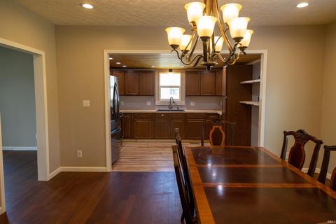 453 E Vine St, Mitchell, IN 47446 photo 12