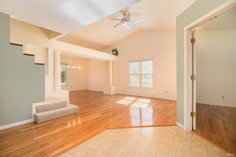 51786 Paddock Dr, Granger, IN 46530 photo 2