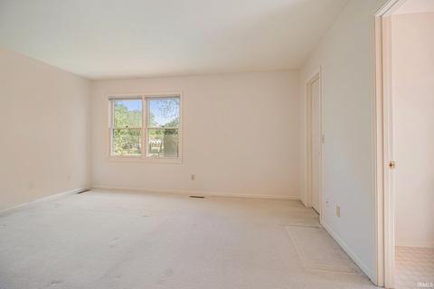 51786 Paddock Dr, Granger, IN 46530 photo 10
