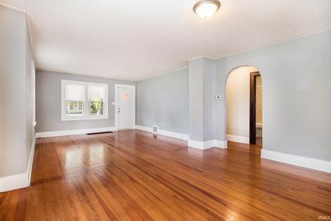 1609 E Calvert St, South Bend, IN 46613 photo 5