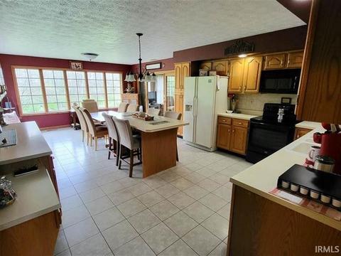 5625 Holtsclaw Rd, Milton, IN 47357 photo 4