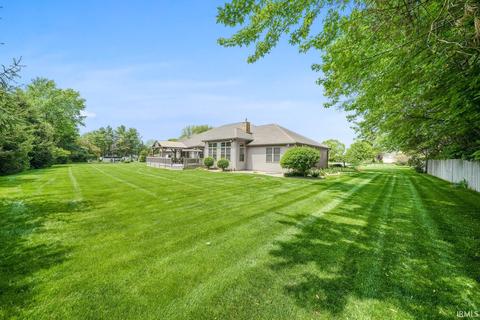 50960 Stone Hill Ct, Granger, IN 46530 photo 2