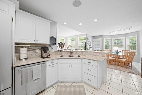 50960 Stone Hill Ct, Granger, IN 46530 photo 10