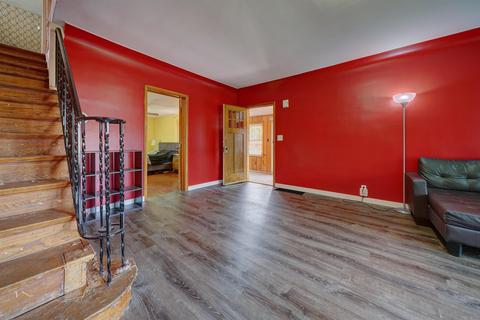 402 Eckhart Ave, Auburn, IN 46706 photo 14