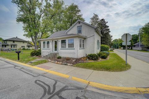 402 Eckhart Ave, Auburn, IN 46706 photo 1