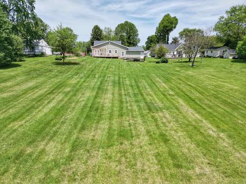 706 Curry St, Mitchell, IN 47446 photo 23