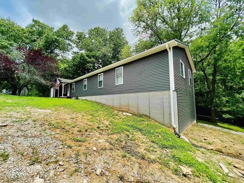 100 Sparks Dr, Oolitic, IN 47451 photo 4