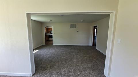 334 S Angle St, Dunkirk, IN 47336 photo 11