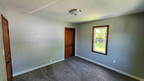 334 S Angle St, Dunkirk, IN 47336 photo 23