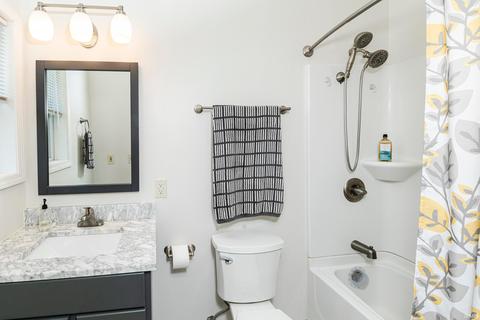 1002 W Howe St, Bloomington, IN 47403 photo 19