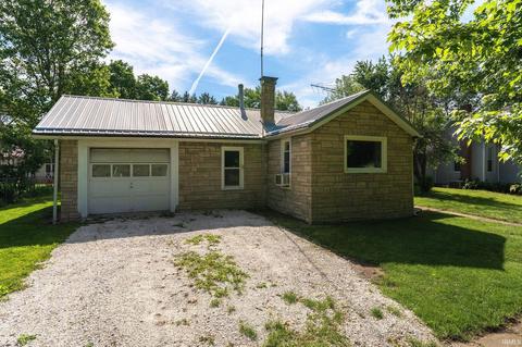 1304 5th St, Covington, IN 47932 photo 2