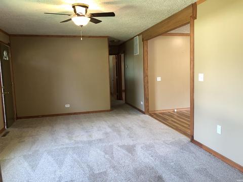 1300 Short St, Covington, IN 47932 photo 10