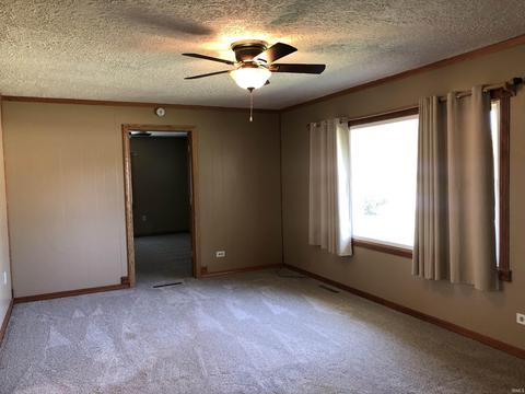 1300 Short St, Covington, IN 47932 photo 9