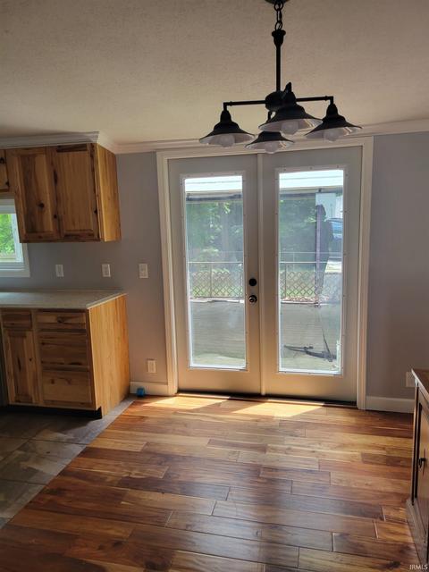 405 E Second St, Hazleton, IN 47640 photo 5