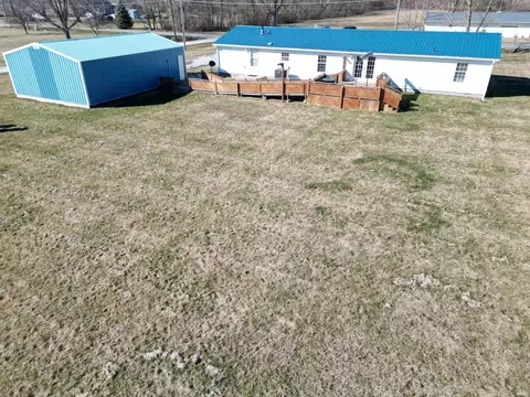 10179 S 100 E, Fairmount, IN 46928 photo 5