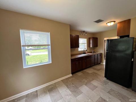 408 E 26th St, Jasper, IN 47546 photo 5