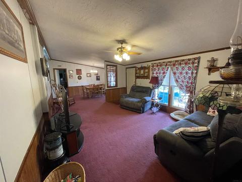 533 Old Vincennes Rd, Mitchell, IN 47446 photo 23