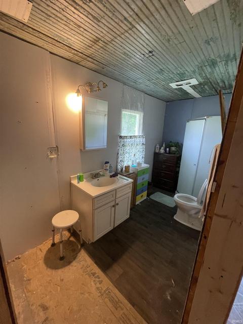 469 E Grissom Ave, Mitchell, IN 47446 photo 17
