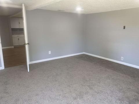 148 Palace St, Dunkirk, IN 47336 photo 9