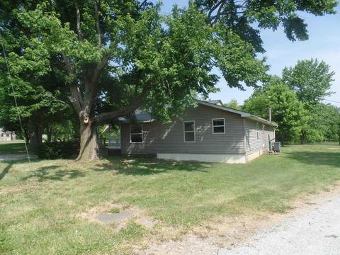 295 E Franklin St, Lyons, IN 47443 photo 15