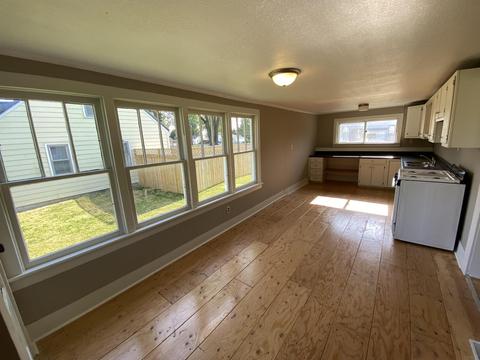 151 Walnut St, Butler, IN 46721 photo 8