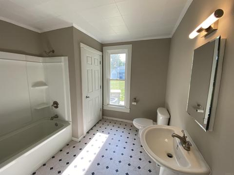 151 Walnut St, Butler, IN 46721 photo 12