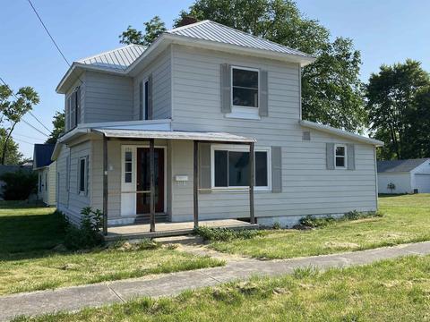 151 Walnut St, Butler, IN 46721 photo 1