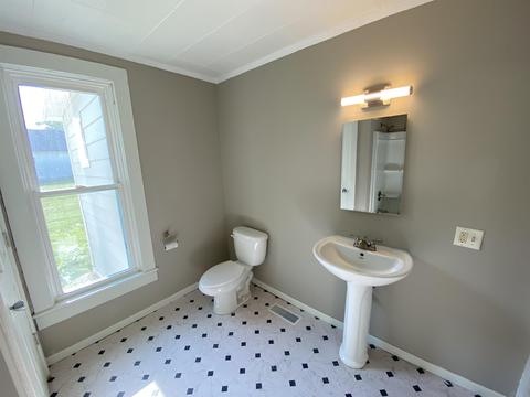 151 Walnut St, Butler, IN 46721 photo 14