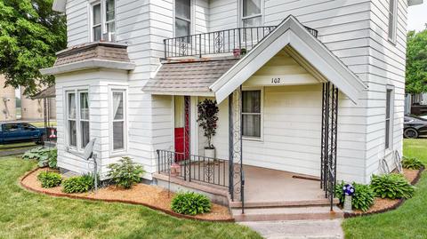 102 E Walnut St, Chalmers, IN 47929 photo 18