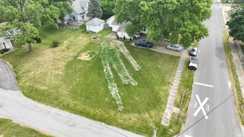 102 E Walnut St, Chalmers, IN 47929 photo 21