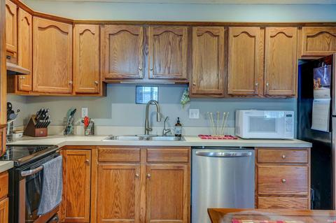 4100 Trinity Dr, Newburgh, IN 47630 photo 9