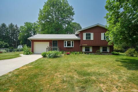 50949 Clover Rd, Granger, IN 46530 photo 1