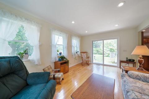 50949 Clover Rd, Granger, IN 46530 photo 10