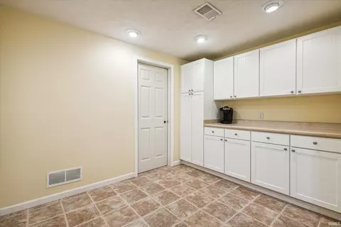 51145 Eaglewood Dr, Granger, IN 46530 photo 13
