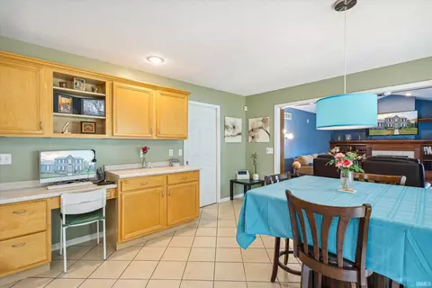 51145 Eaglewood Dr, Granger, IN 46530 photo 6