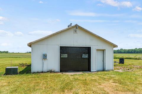 7501 S 100 E, Warren, IN 46792 photo 28