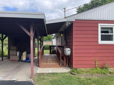 124 S Johnson Ave, Bloomington, IN 47404 photo 15