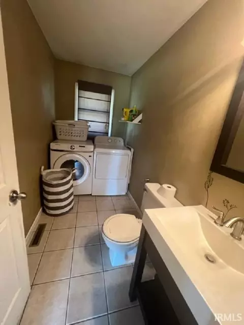 51940 Cheryl Dr, Granger, IN 46530 photo 7