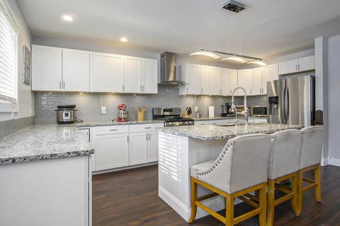 51819 Grape Rd, Granger, IN 46530 photo 7
