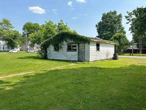 415 E Oak St, Princeton, IN 47670 photo 11