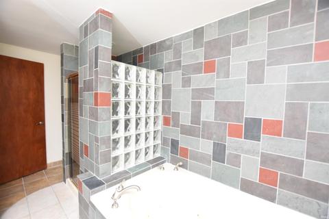2775 E Pointe Rd, Bloomington, IN 47401 photo 10