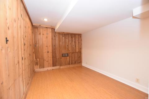 2775 E Pointe Rd, Bloomington, IN 47401 photo 13