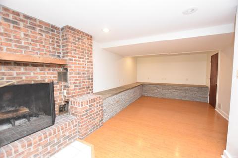 2775 E Pointe Rd, Bloomington, IN 47401 photo 14
