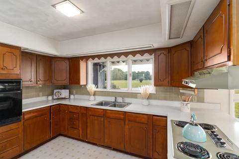 7155 W 550 S, Delphi, IN 46923 photo 10