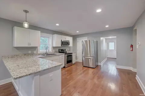 903 W 11th St, Bloomington, IN 47404 photo 13