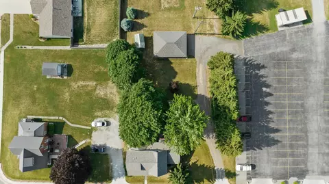 232 E Albion St, Avilla, IN 46710 photo 5