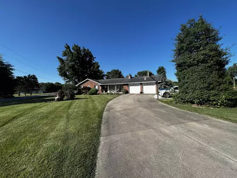 1811 W 5th Ave St, Jasper, IN 47546 photo 2